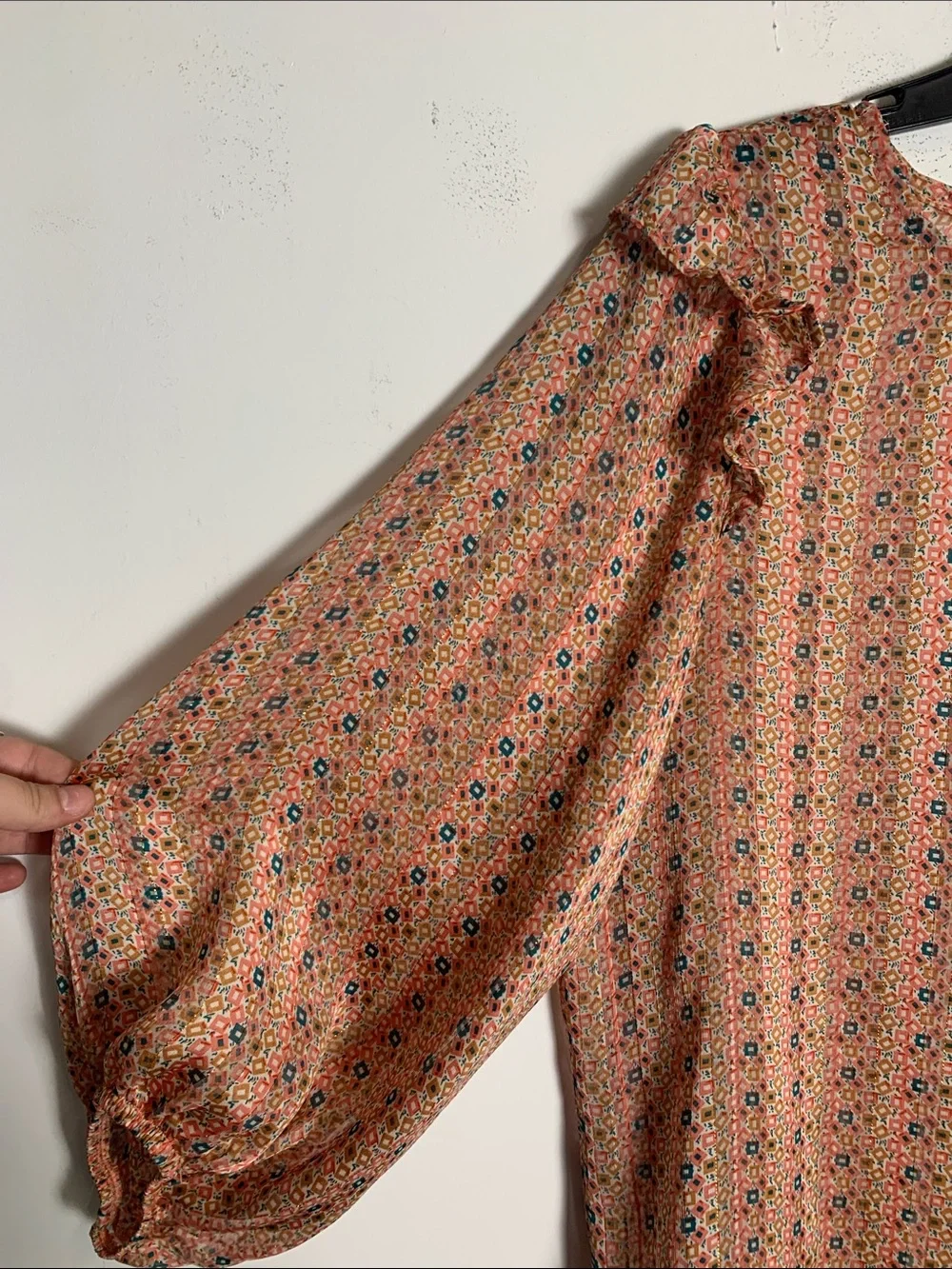 W5 Peach Floral-Print Ruffle-Shoulder Blouse - Picture 5 of 6